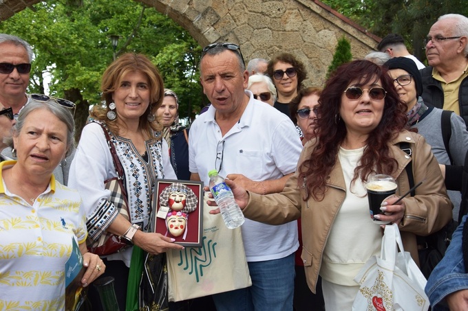 Γκρουπ Τούρκων τουριστών επισκέφθηκαν τη Νάουσα